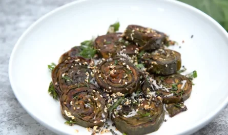 Savory and Spiced Patra Recipe