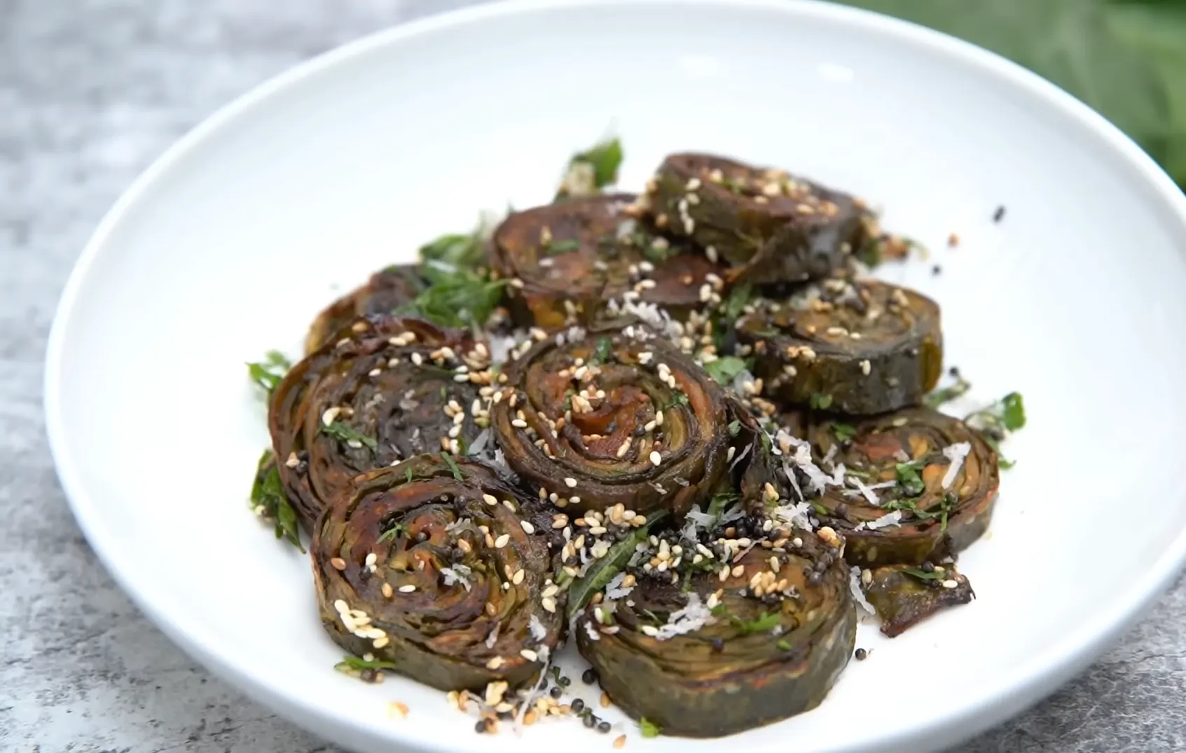 Savory and Spiced Patra Recipe