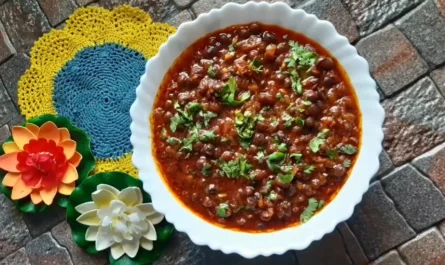 Spicy and Tangy Tuver na Totha Recipe